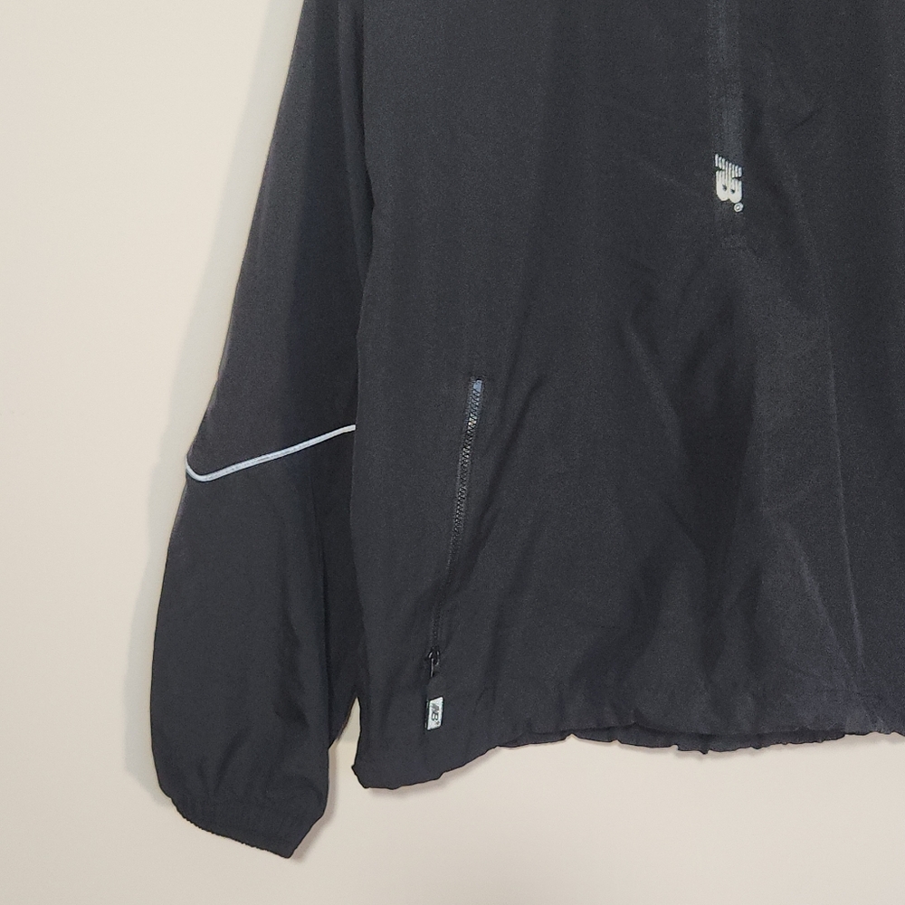 🔥SOLD🔥 New Balance Winbreaker Jacket - Picture 6 of 9